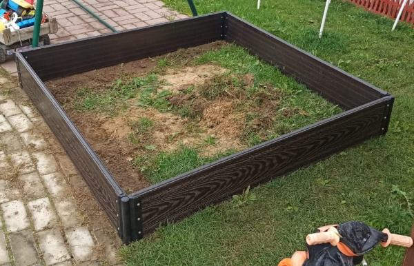 Грядка из ДПК. Высота 22,5 см.